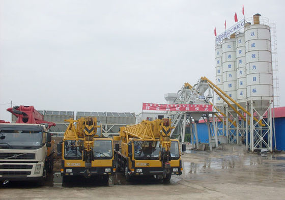 HZS240 240m3 / H स्वचालित कंक्रीट बैचिंग प्लांट सड़क निर्माण मशीनरी